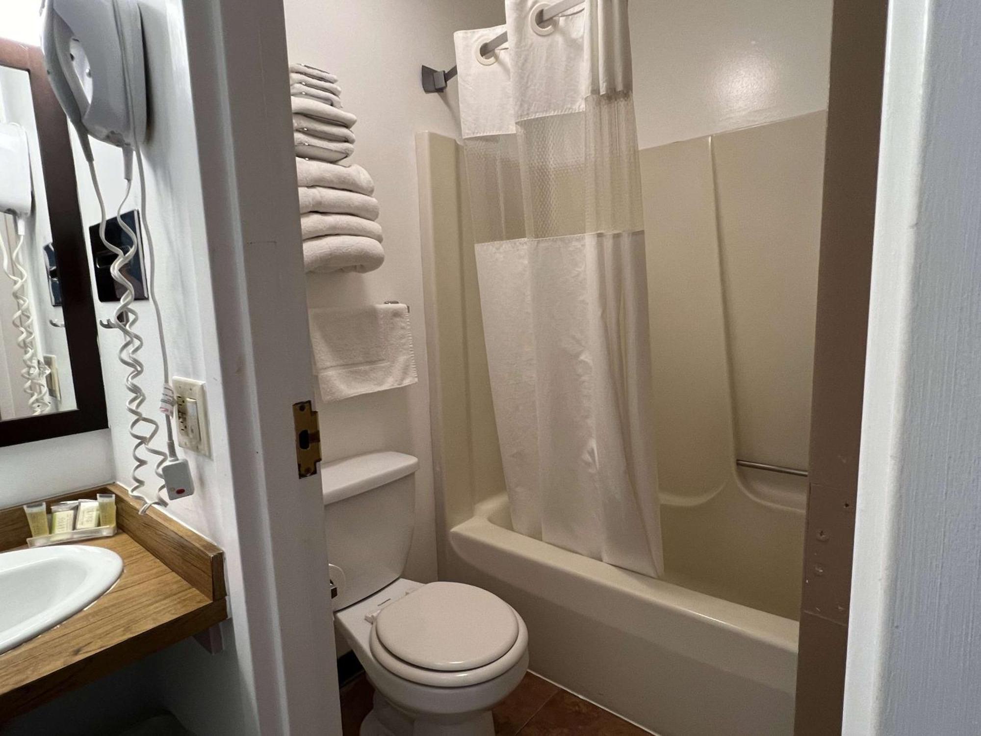 Travelodge By Wyndham Hershey Ngoại thất bức ảnh