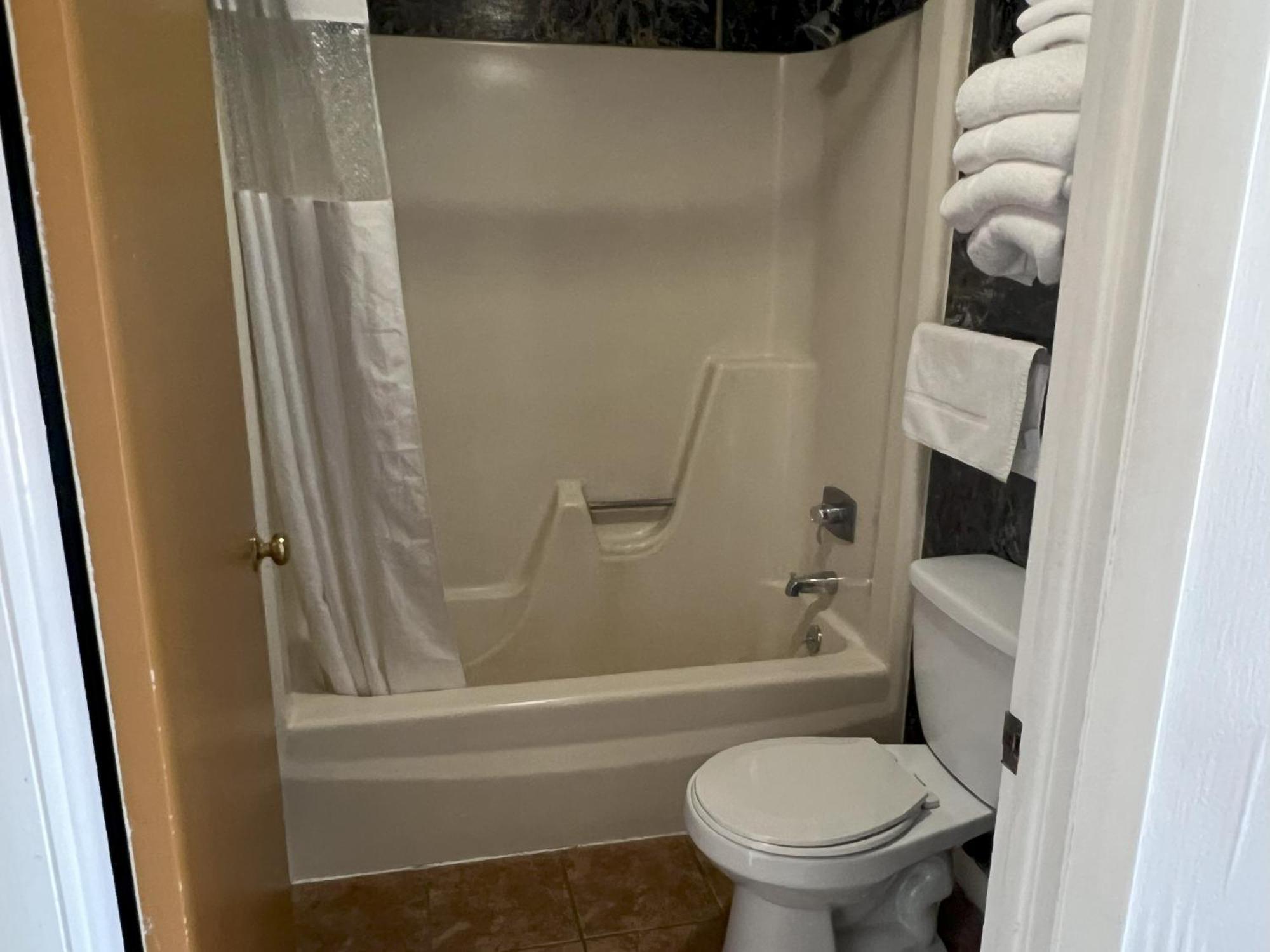 Travelodge By Wyndham Hershey Ngoại thất bức ảnh